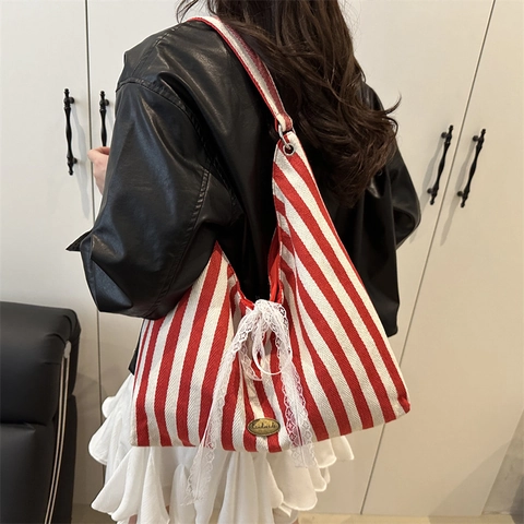 Borsa Tote in Tela a Righe da Donna Con Fiocco in Pizzo Moda Retro Grande Capacità Borsa a Tracolla Etichetta in Metallo Fatta a Mano