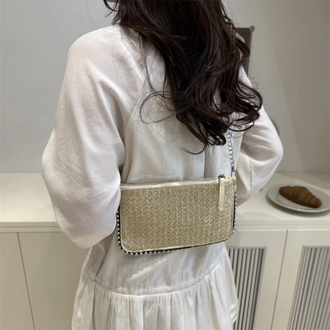 Damen Vintage Geflochtene Schultertasche Mit Metallkette Minimalistische Achseltasche Kleine Quadratische Strohtasche Für Den Alltag