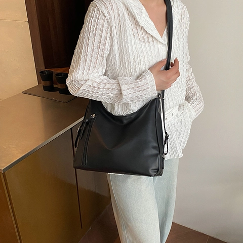 Damen Große Kapazität PU Leder Tote Bag Fashion Hobo Umhängetasche Mit Vertikaler Reißverschlusstasche Weiche Handtasche