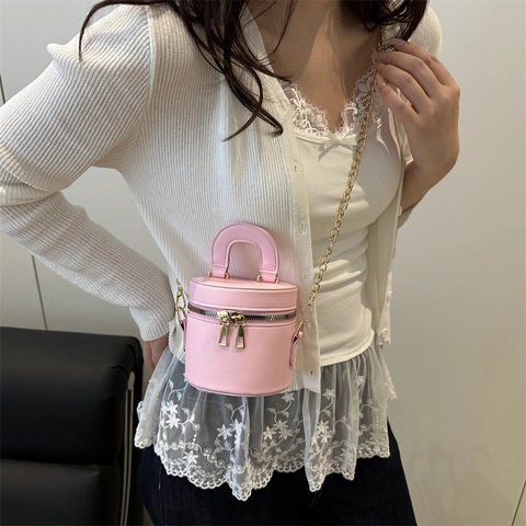 Petit Sac Seau Cylindrique en Cuir PU Minimaliste pour Femmes Bandoulière Chaîne Dorée Poignée Supérieure Sac à Bandoulière