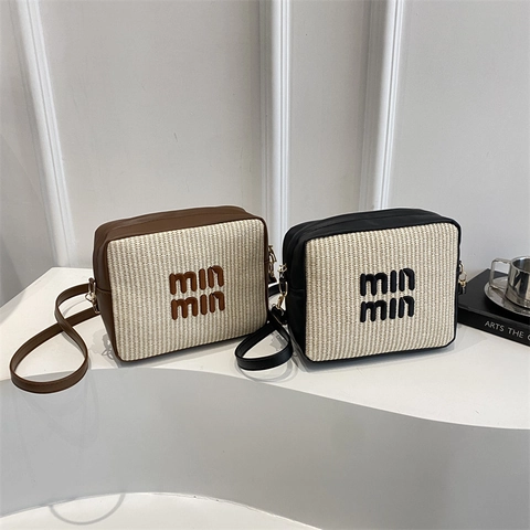 Sac Bandoulière Vintage en Paille Tissée pour Femmes Petit Sac à Épaule Carré Avec Bandoulière Réglable Sac Caméra à la Mode