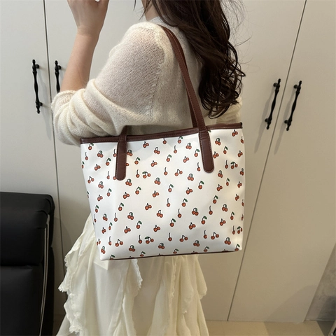 Borsa Tote da Donna Grande Capacità Con Stampa Ciliegie Borsa a Spalla in Pelle PU Borsa a Mano Casual per Studentesse Lavoro