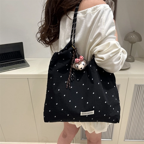 Dames Bloemen Canvas Draagtas Grote Capaciteit Casual Schoudertas Met Leuke Pluche Hanger Lazy Style Student Boodschappentas
