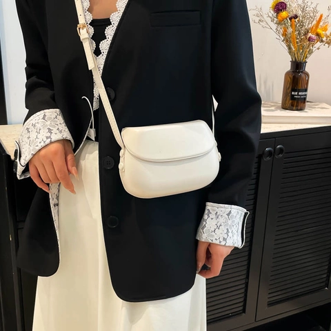 Minimalistische Dames PU Leer Kleine Vierkante Tas Mode Trendy Flip Cover Crossbody Tas Voor Dagelijks Casual Schoudertas