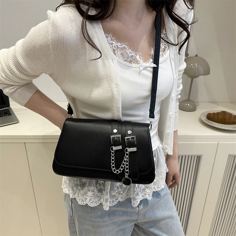 Damen Mode PU Leder Schultertasche Trendige Metallschnalle Kette Dekor Umhängetasche Elegante Klappe Kleine Quadratische Tasche