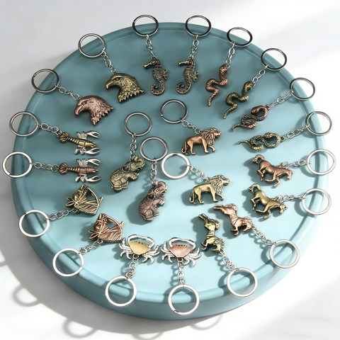 Vintage Metall Tier Schlüsselanhänger Löwe Elefant Adler Pferd Schlange Hummer Krabbe Seepferdchen Bronze Retro Auto Tasche Anhänger