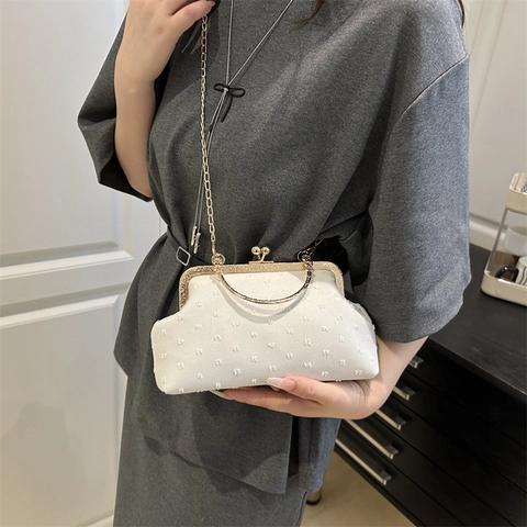 Retro Dot Pattern Jacquard Fabric Kiss-lock Crossbody Bag For Women Fashion Metal Handle Chain Shoulder Evening Bag
