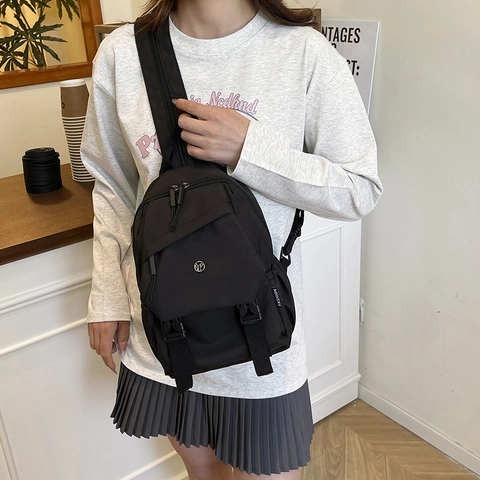 Damen Mode Mini Nylon Rucksack Straßentrend Mehrfachtaschen Kleine Schulter Umhängetasche Lässiger Leichter Täglicher Aufbewahrungsrucksack