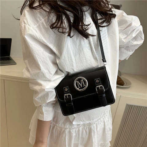 Retro PU Leder Damen Kontrastnähte Schultertasche Metall Buchstabe M Dekor Kleine Quadratische Umhängetasche Mode Tasche