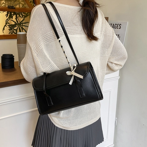 Women Large Capacity Shoulder Underarm Bag PU Leather Minimalist Casual Korean Style Commuting Bow Decor Square Flap Bag