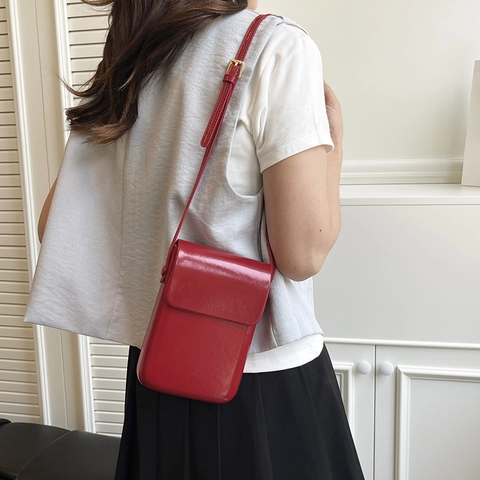 Minimalist PU Leather Vertical Square Crossbody Phone Bag For Women Solid Color Retro Flip Shoulder Bag Adjustable Strap