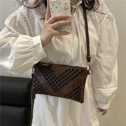Borsa Quadrata Piccola in Pelle PU Minimalista Donna Rivetti alla Moda Borsa a Tracolla Stile Stradale Borsa a Mano