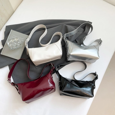 Minimalist Women PU Leather Hobo Shoulder Bag Solid Color Crescent Dumpling Bag Fashion Urban Style Underarm Bag For Daily Use