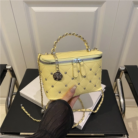 Elegant Quilted PU Leather Crossbody Bag For Women With Metal Chain Handle And Rose Floral Pendant Small Box Shoulder Bag