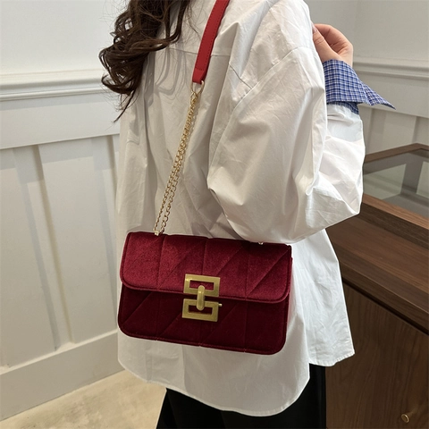 Vintage Velvet Quilted Shoulder Bag For Women Geometric Metal Buckle Chain Crossbody Bag Stylish Solid Color Summer Small Square Bag