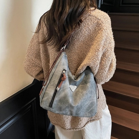 Bolso Tote de Hombro de Cuero PU de Gran Capacidad de Moda Vintage para Mujer Con Diseño de Triángulo de Metal Costuras Modernas