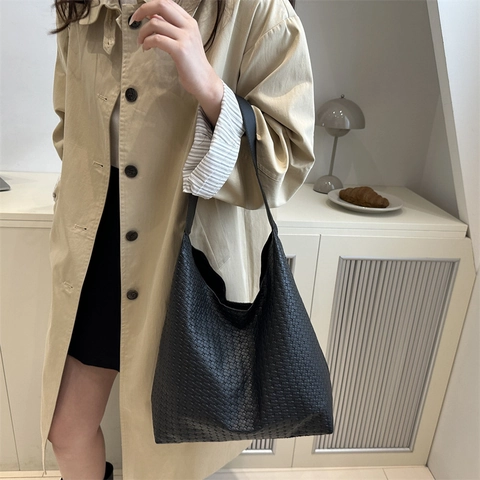 Damen Gewebte Schultertasche Retro Große Kapazität Kunstleder Tragetasche Minimalistische Hobo Handtasche Für Den Täglichen Weg