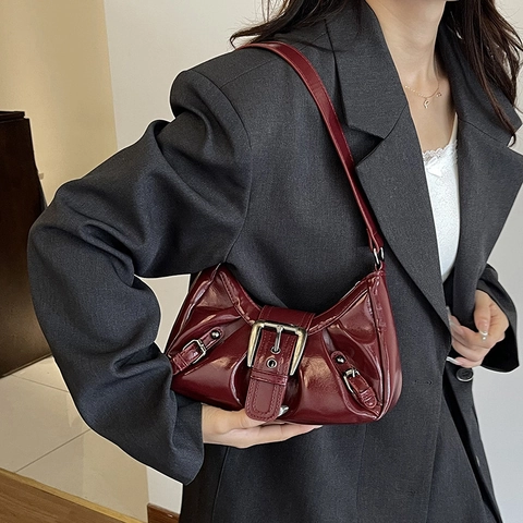 Damen Trendy PU Leder Unterarm Umhängetasche Mit Großer Metallschnalle Retro Y2K Gefaltetes Glänzendes Finish Mode Handtasche