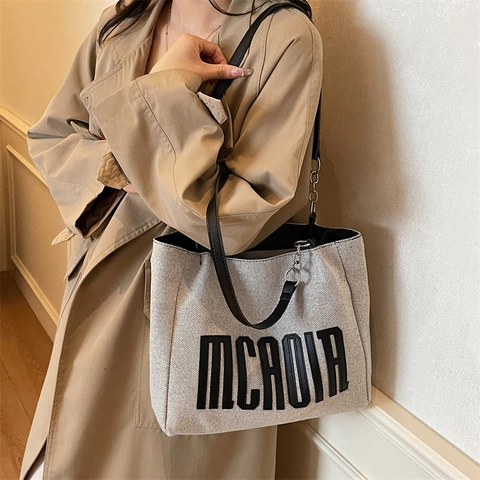Bolso Tote de Lona de Moda para Mujer Gran Capacidad Estampado de Letras Bolso de Hombro Tendencia Diario con Cadena