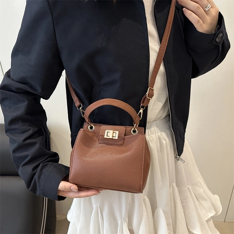 Sac Seau pour Femme en Cuir PU Couture Texture Litchi Sac à Main Épaule Sac Bandoulière Avec Serrure Métallique Sac Quotidien pour Dame