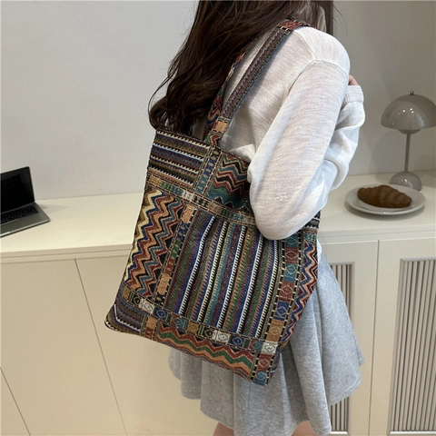 Borsa Tote Etnica da Donna in Tessuto Bohemien con Motivo Geometrico Grande Capacità Retro Multicolore in Misto Cotone