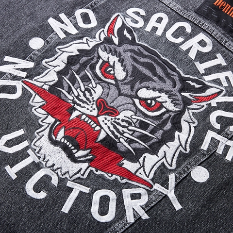 Men's Heavy Embroidery Denim Vest Loose Fit Washed Cotton Blend Sleeveless Jacket Tiger Head Streetwear Casual Waistcoat