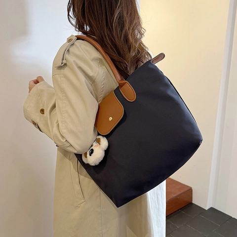 Fashion Women Large Capacity Oxford Cloth Tote Bag With Plush Dog Charm Casual Shoulder Bag Nylon Shopping Handbag For Autumn Winter