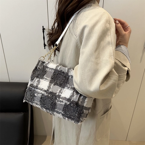 Retro Tweed Grid Shoulder Bag For Women Frayed Edge Small Square Bag With Metal Chain Polyester Fashion Crossbody Handbag