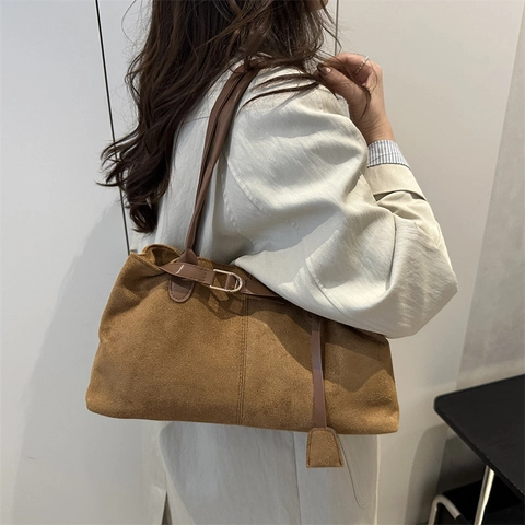 Vintage Minimalist Women Underarm Bag Faux Suede Matte Large Capacity Shoulder Bag With Buckle Strap Autumn Winter Fashion Trend Handbag