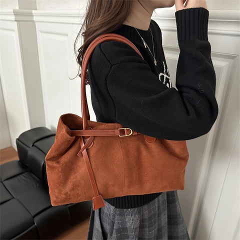 Women Large Capacity Suede Tote Bag Vintage Minimalist Shoulder Bag Solid Color Autumn Winter Commuting Underarm Handbag