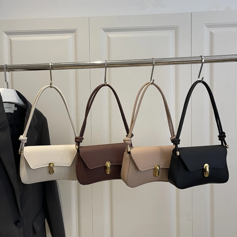 Minimalist PU Leather Small Square Shoulder Bag For Women Street Trend Vintage Crossbody Bag With Golden Buckle Daily Handbag