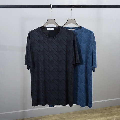 Herren T-Shirt In Übergröße Schnelltrocknend Kurzarm Oberteil Geometrisches Dunkles Jacquard Muster Lockere Passform Rundhals Sport T-Shirt