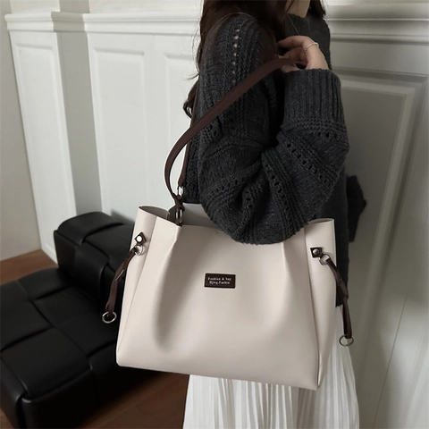 Bolso Tote de Cuero PU Retro de Gran Capacidad para Mujer Tendencia Callejera Color Sólido Bolso de Hombro Con Hebilla