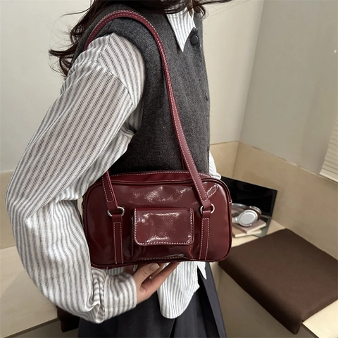 Minimalist Vintage Glossy PU Leather Small Square Shoulder Bag For Women Contrast White Stitching Fashion Underarm Bag Casual Chic
