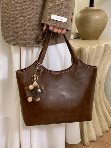Retro PU Leather Large Capacity Tote Bag For Women Stitched Commuter Shoulder Bag With Plush Monster Charm Fashion Handbag