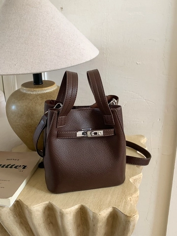 Women Retro Litchi Pattern PU Leather Bucket Bag Minimalist Turn-Lock Handbag Crossbody Tote With Adjustable Shoulder Strap