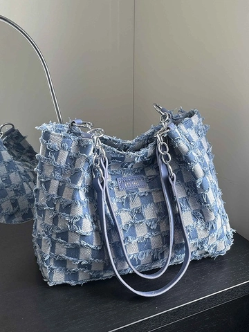Vintage Denim Draagtas Dames Groot Schaakbordpatroon Gerafelde Randen Street Style Schoudertas Met Metalen Ketting Tas