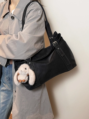 Large Capacity PU Leather Tote Bag For Women Solid Color Stitching Commuter Shoulder Bag With Plush Rabbit Pendant Fashion Handbag