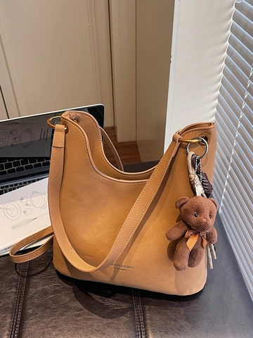 Sac Fourre-Tout en Cuir PU Rétro pour Femmes Grande Capacité Sac à Épaule Style Lazy Avec Pendentif Ours en Peluche