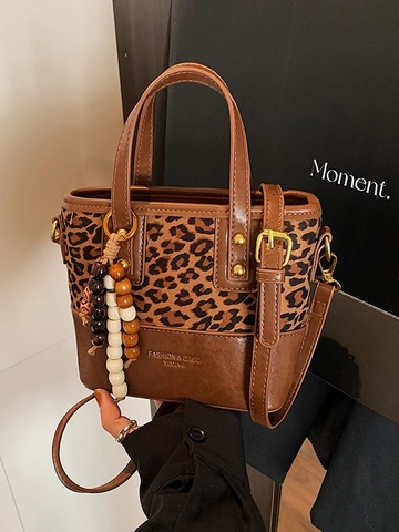 Borsa Quadrata Piccola Patchwork con Stampa Leopardata Retro per Donna Borsa a Tracolla in Pelle PU alla Moda con Pendente di Perle Rivetti
