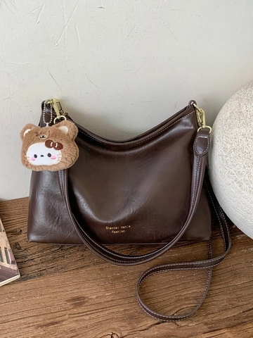 Women Minimalist PU Leather Crossbody Bag Large Capacity Retro Hobo Bag Urban Fashion Commuting Shoulder Bag with Plush Charm