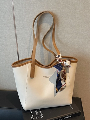 Damen Große Kapazität PU Leder Tote Bag Pendler Umhängetasche Mit Blumig Satin Schal Elegant Einfach Mode Handtasche