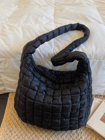 Bolso Hobo Acolchado para Mujer Gran Capacidad Tela Suave Color Sólido Bolso Bandolera Casual Viaje Diario Bolso de Axila