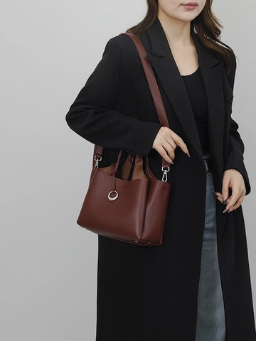 Minimalistische Damen PU Leder Handtasche Litschi Muster Tote Tasche Old Money Style Umhängetasche Mit Metallring Dekor