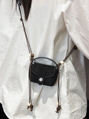 Retro PU Leder Mini Umhängetasche Für Damen Mit Perlenriemen Und Seidenschal Dekor Kompakte Runde Kopfhörer Aufbewahrungsbox