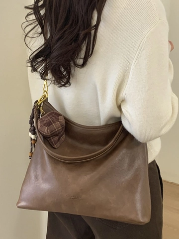 Vintage Minimalist PU Tote Bag For Women Large Capacity Shoulder Bag With Plaid Hat Charm Retro Commute Hobo Bag Stylish Daily Purse
