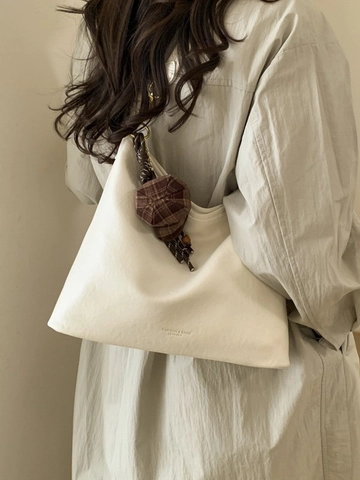 Vintage Minimalist PU Tote Bag For Women Large Capacity Shoulder Bag With Plaid Hat Charm Retro Commute Hobo Bag Stylish Daily Purse
