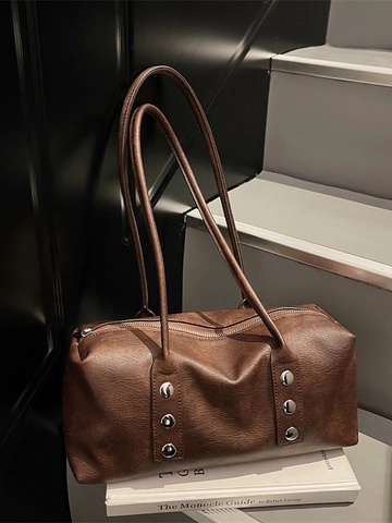 Bolso de Axila de Cuero PU Retro para Mujer Decoración de Remaches Bolso de Hombro Minimalista Color Sólido Bolso de Mano Tote