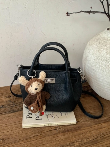Damen Casual PU Leder Litschi Muster Eimer Tasche Mit Teddybär Anhänger Mode Schulter Umhängetasche Einfache Elegante Handtasche