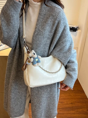 Women Large Capacity PU Leather Tote Bag Fashion Hobo Shoulder Bag With Metal Chain Plush Bear Charm Crossbody Bag
